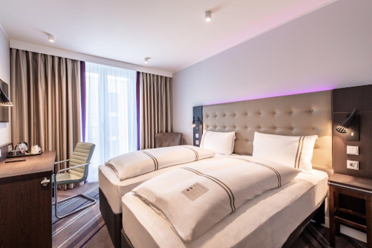 Premier Inn Leipzig City Oper ภายนอก รูปภาพ